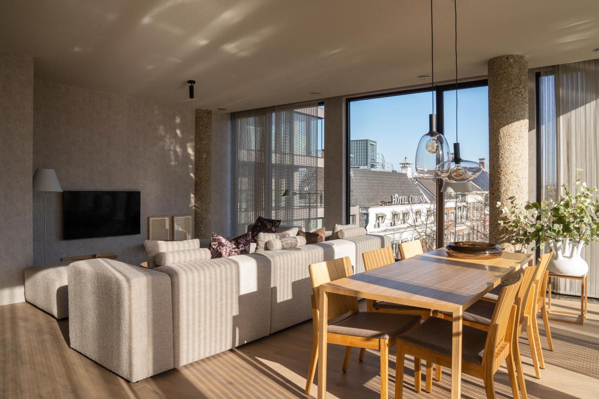 Apartment 348 Short Den Haag