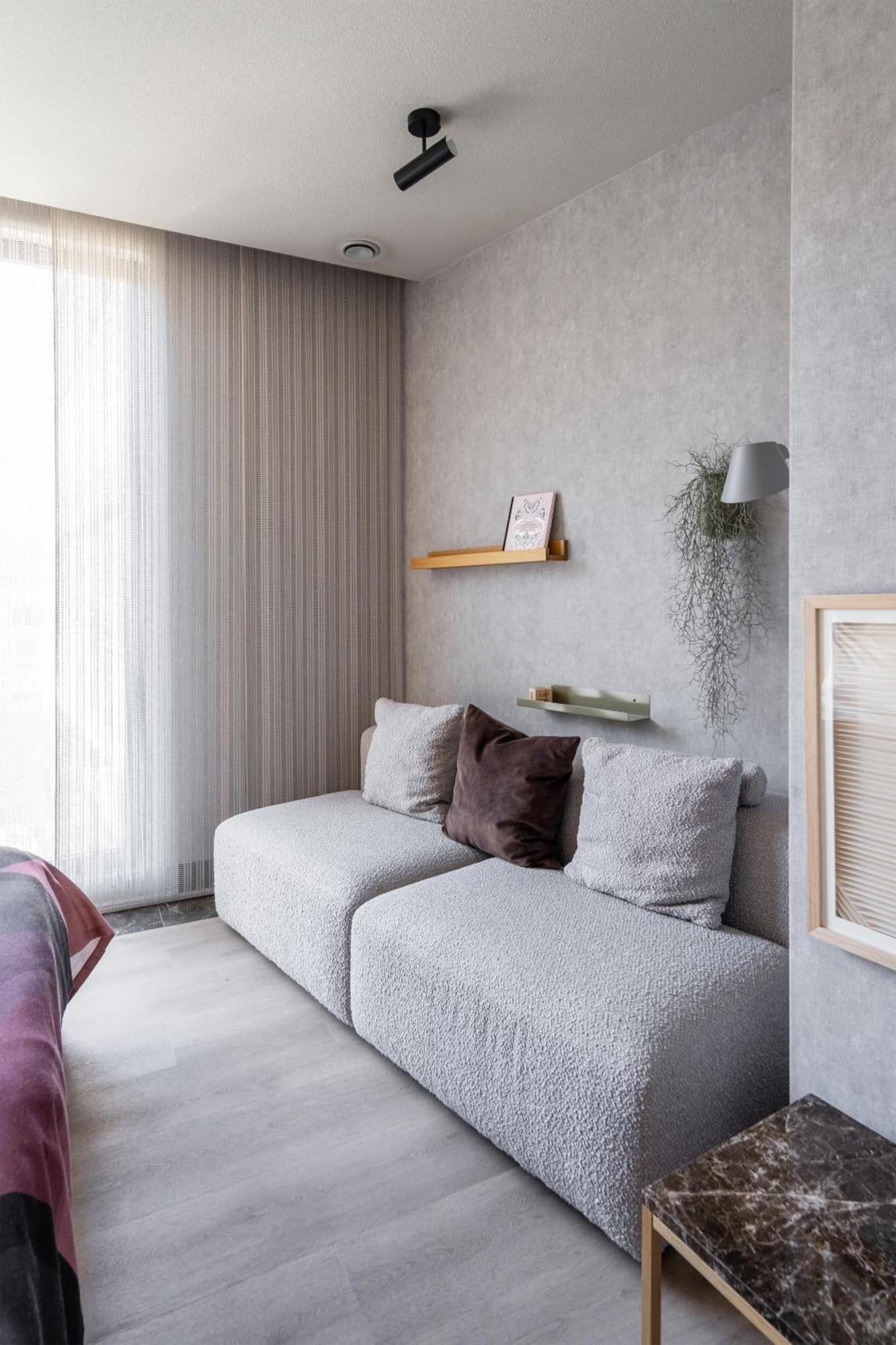 348 Short Apartment Den Haag