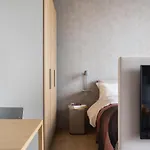 Apartment 348 Short Den Haag