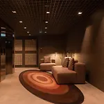 348 Suites Short Stay