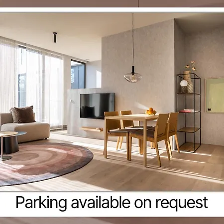 348 Short Apartment