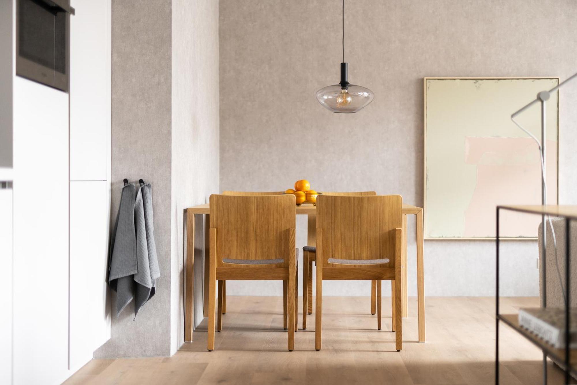 Apartment 348 Short